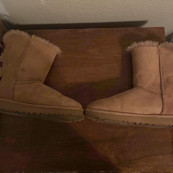 UGG boots size 8 women - Picture 4 of 4